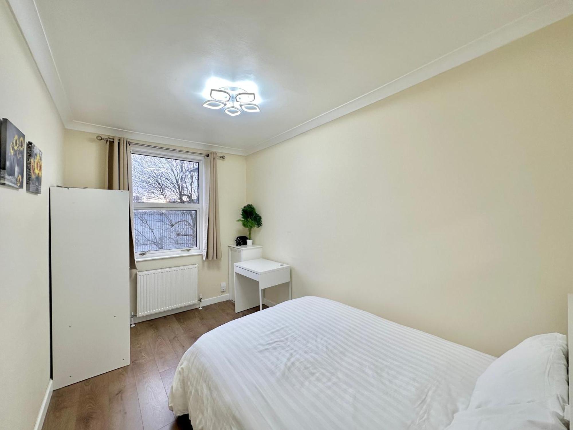 The Euston Guest House-64 لندن المظهر الخارجي الصورة