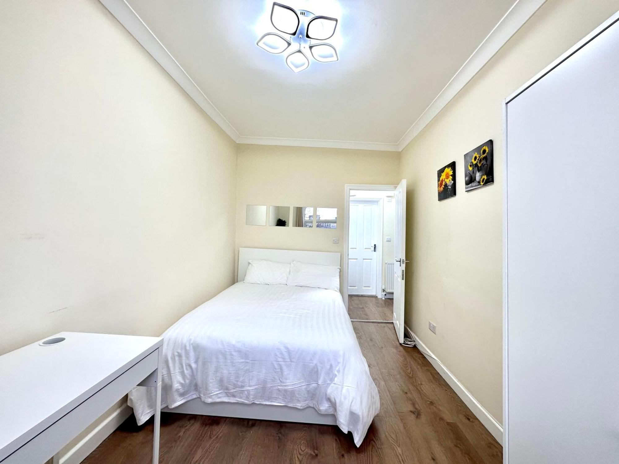 The Euston Guest House-64 لندن المظهر الخارجي الصورة